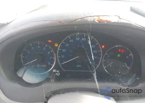 2010 Toyota Sienna Ce/Le z USA, uszkodzony, nr VIN 5TDKK4CC4AS325832